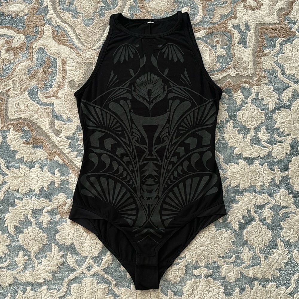 Kit and Ace Black High Neck Bodysuit Size 0